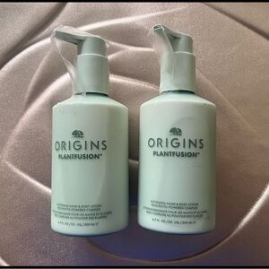 2PCS Origins PLANTFUSIO
Softening Hand & Body Lotion With HyaluronicAcid 200ml*2